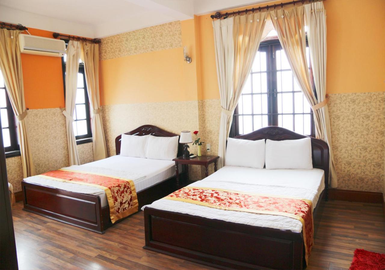 Ponys Hotel Nha Trang Esterno foto