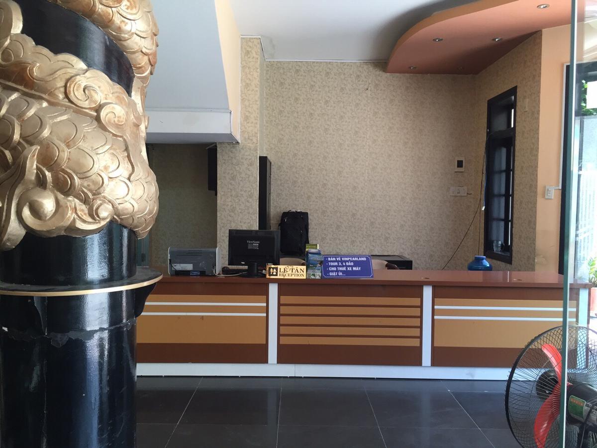 Ponys Hotel Nha Trang Esterno foto