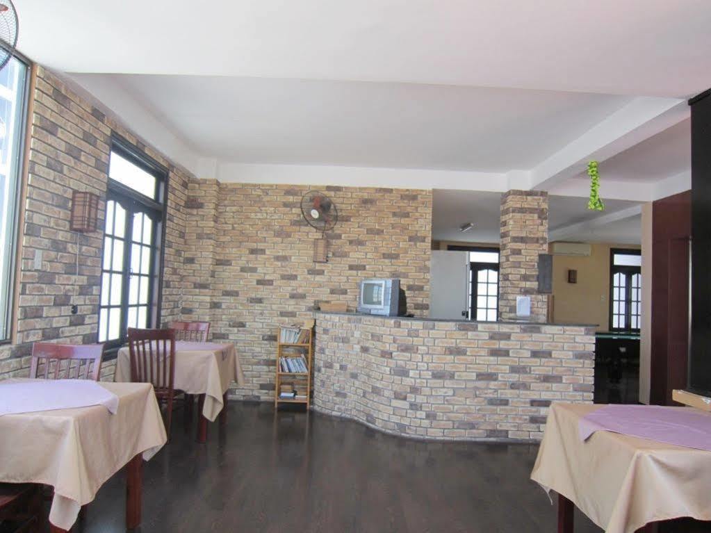 Ponys Hotel Nha Trang Esterno foto